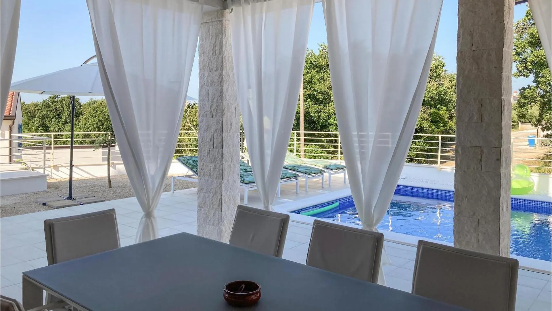 Holiday home Lovely Home In Kavran With Outdoor Swimming Pool