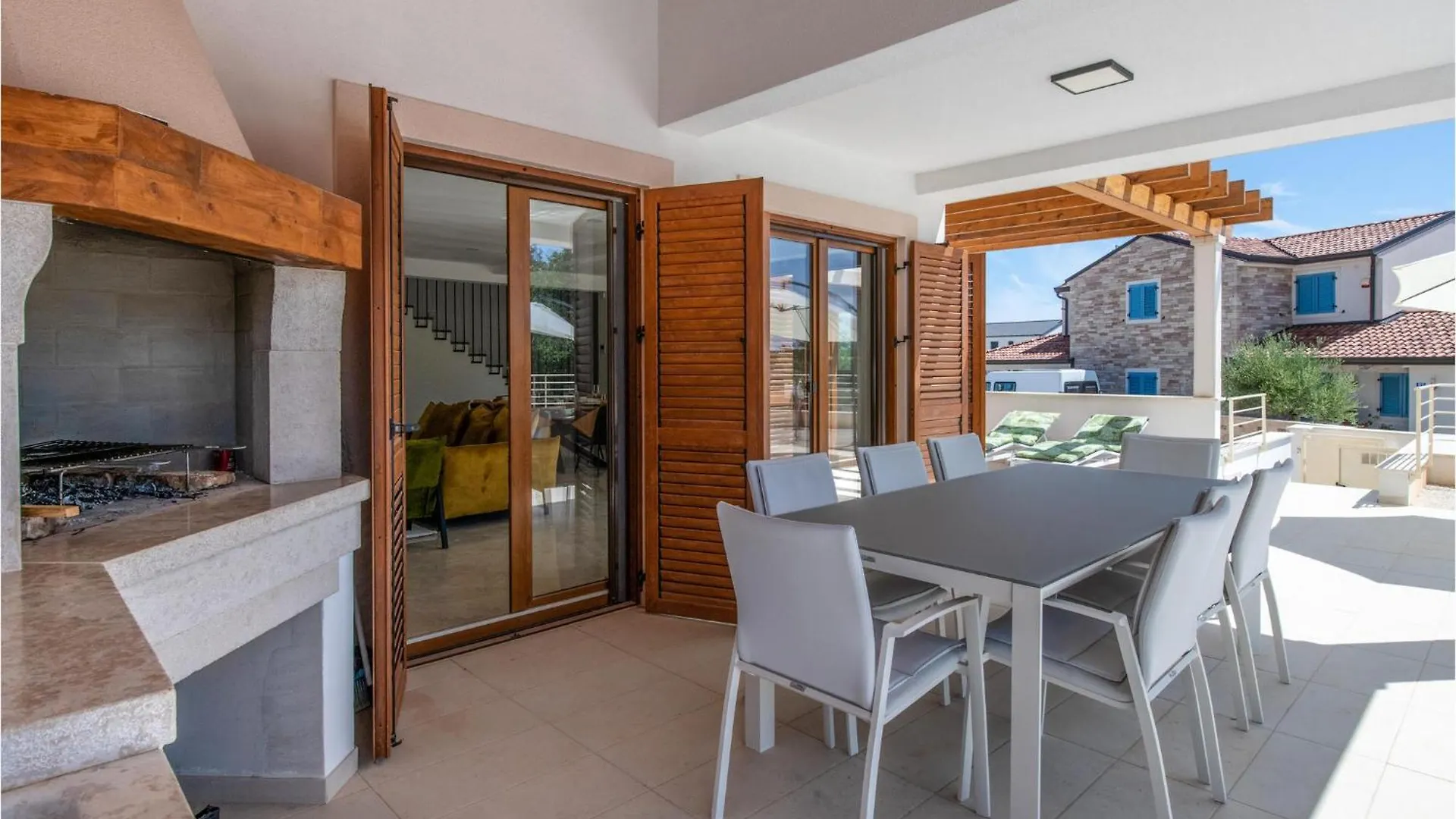 Holiday home Lovely Home In Kavran With Outdoor Swimming Pool