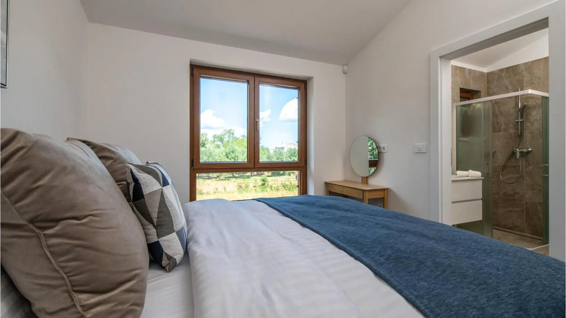 Lovely Home In Kavran With Outdoor Swimming Pool Croatia