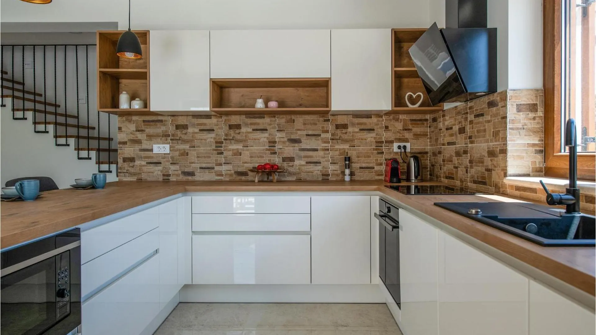 Holiday home Lovely Home In Kavran With Outdoor Swimming Pool